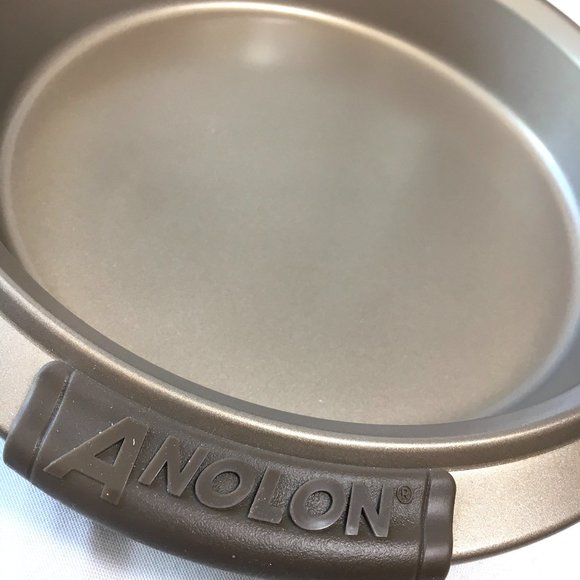 Anolon Advanced Bronze Non-stick Cake Pan - Picture 5 of 9